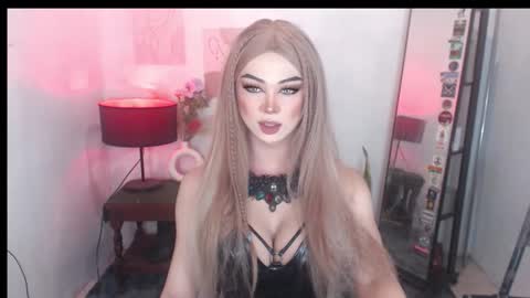 Snapshot of murphy_bitches chatting on 10-26-25, 03:18 MURPHY online show from 10-26-25, 03:18