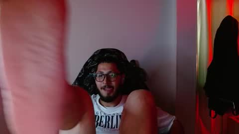 David Big online show from 10-24-25, 06:37