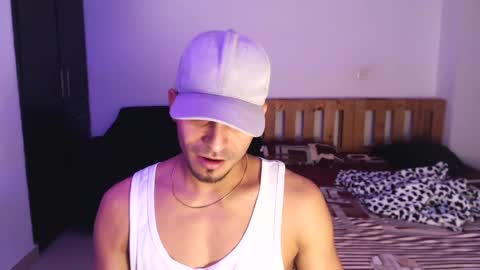 Snapshot of muscle_man1 chatting on 03-24-26, 12:15 Mike online show from 03-24-26, 12:15