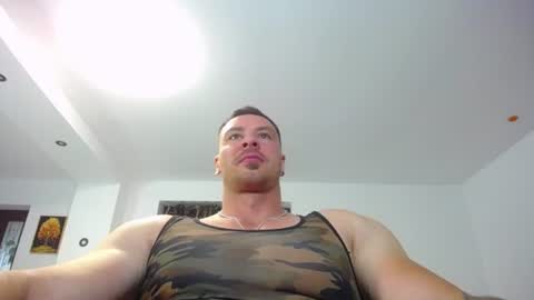 Snapshot of muscleaj69 chatting on 07-27-26, 05:25 AJ online show from 07-27-26, 05:25