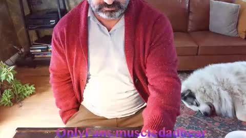 Snapshot of muscledadbear chatting on 01-16-26, 03:49 Jordan El Din online show from 01-16-26, 03:49