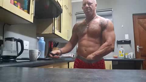 Snapshot of muscledaddy69s chatting on 02-12-26, 01:22 muscledaddy69s online show from 02-12-26, 01:22