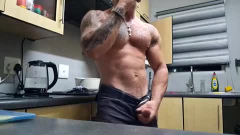 Snapshot of muscledaddy69s chatting on 03-04-26, 02:17 muscledaddy69s online show from 03-04-26, 02:17