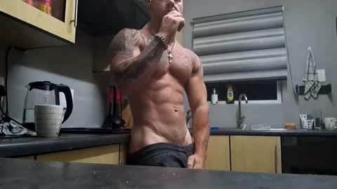 Snapshot of muscledaddy69s chatting on 03-22-26, 03:32 muscledaddy69s online show from 03-22-26, 03:32