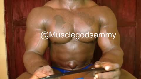 musclegod23 online show from 01-05-26, 05:38