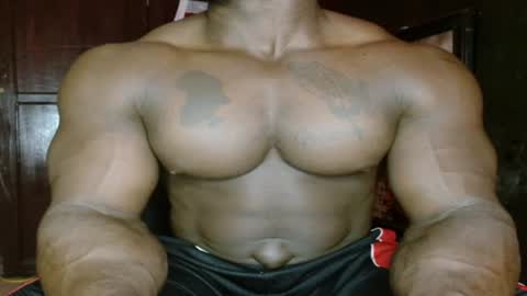 musclegod23 online show from 07-14-26, 07:08