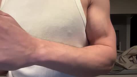 musclehair3 online show from 03-06-26, 06:48