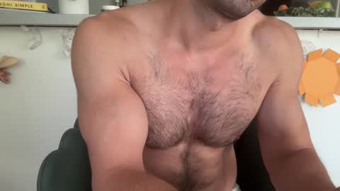 Snapshot of musclehair3 chatting on 07-13-26, 08:06 musclehair3 online show from 07-13-26, 08:06