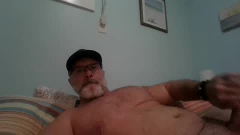 Snapshot of musclemeat41 chatting on 12-07-24, 08:27 musclemeat41 online show from 12-07-24, 08:27