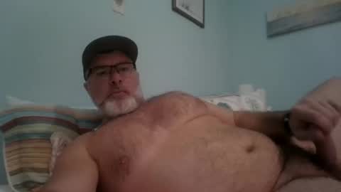 Snapshot of musclemeat41 chatting on 12-31-24, 05:40 musclemeat41 online show from 12-31-24, 05:40