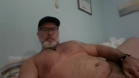 Snapshot of musclemeat41 chatting on 01-02-25, 07:51 musclemeat41 online show from 01-02-25, 07:51