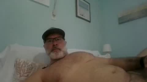 Snapshot of musclemeat41 chatting on 01-09-26, 06:10 musclemeat41 online show from 01-09-26, 06:10