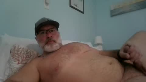 Snapshot of musclemeat41 chatting on 01-12-26, 04:56 musclemeat41 online show from 01-12-26, 04:56