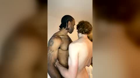 Snapshot of muscletopxtwink chatting on 06-22-26, 03:25 muscletopxtwink online show from 06-22-26, 03:25