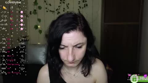 Snapshot of muse_kitty_jenia chatting on 11-22-25, 06:51 Jenya online show from 11-22-25, 06:51