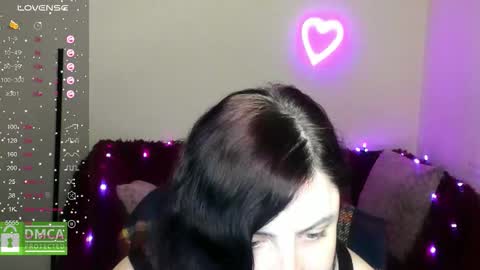 Snapshot of muse_kitty_jenia chatting on 01-06-26, 05:33 Jenya online show from 01-06-26, 05:33