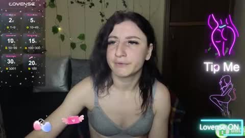 Jeneva online show from 10-25-25, 06:35