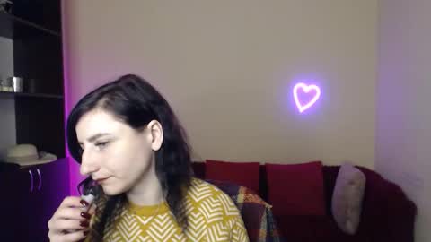 Jeneva online show from 11-18-25, 06:45