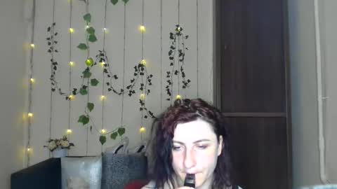 Jeneva online show from 05-08-26, 06:35