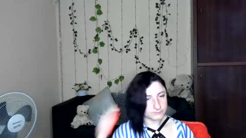 Snapshot of muse_kity_jeneva chatting on 06-18-26, 09:14 Jeneva online show from 06-18-26, 09:14