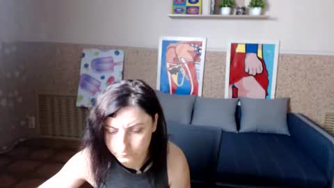 Snapshot of muse_kity_jeneva chatting on 07-14-26, 02:05 Jeneva online show from 07-14-26, 02:05