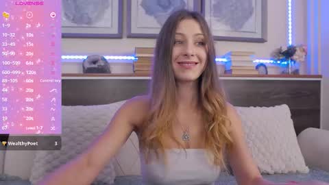 Luna  online show from 10-13-25, 07:14