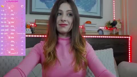 Luna  online show from 10-23-25, 06:17