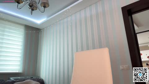 Snapshot of museleks chatting on 12-10-24, 06:44 Aleksa online show from 12-10-24, 06:44