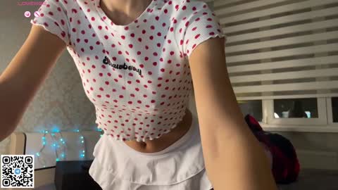 Snapshot of museleks chatting on 01-20-25, 01:39 Aleksa online show from 01-20-25, 01:39