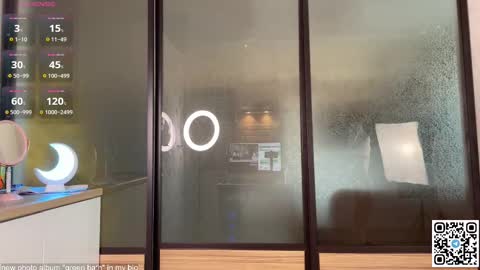 Snapshot of museleks chatting on 02-17-25, 05:04 Aleksa online show from 02-17-25, 05:04