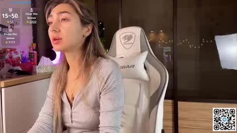 Snapshot of museleks chatting on 02-18-25, 02:59 Aleksa online show from 02-18-25, 02:59