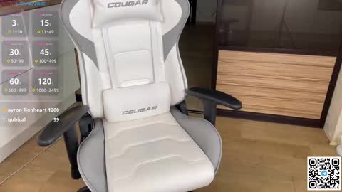 Snapshot of museleks chatting on 02-27-25, 06:50 Aleksa online show from 02-27-25, 06:50