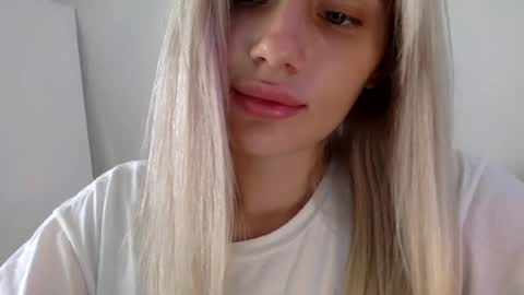 musescorner online show from 06-23-26, 12:58