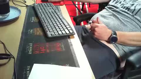 Snapshot of muso44 chatting on 02-14-25, 10:47 Muso online show from 02-14-25, 10:47