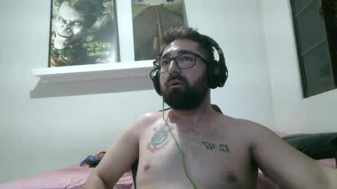 mustacheraider online show from 05-06-26, 11:26