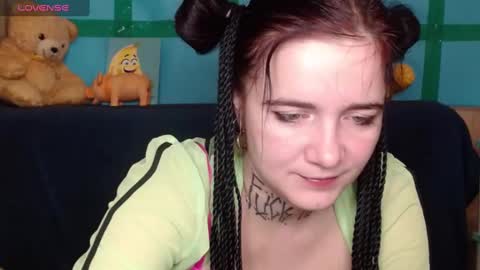 Snapshot of mustardgirl chatting on 02-03-25, 12:25 ZZ TOP online show from 02-03-25, 12:25