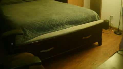 mustenjoyhead79 online show from 11-24-25, 11:04