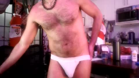 Snapshot of muttbatorman chatting on 05-28-26, 12:35 Apebator online show from 05-28-26, 12:35