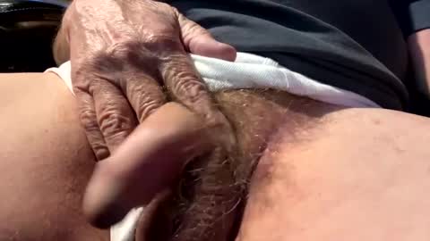 bighead mature oldcock love hairy pussy C2C married..hairy women more than welcome. Tips not required but appreciated online show from 12-11-24, 03:26