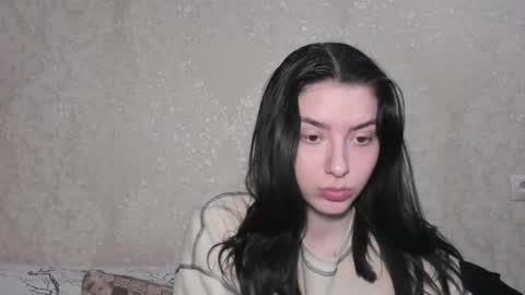 Snapshot of muuur_love chatting on 04-25-26, 07:55 cute couple online show from 04-25-26, 07:55