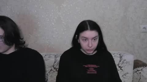 Snapshot of muuur_love chatting on 05-03-26, 05:19 cute couple online show from 05-03-26, 05:19