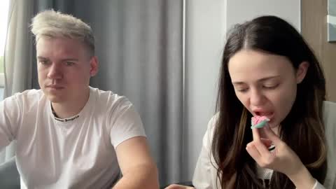 Milana and Anton online show from 05-29-26, 04:49