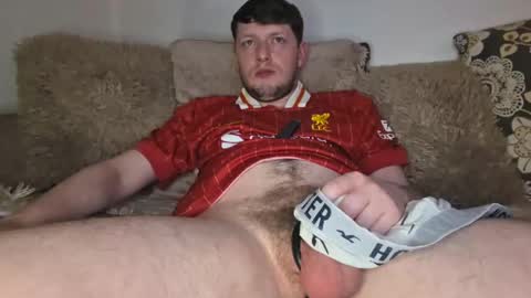 Snapshot of muzzy624406 chatting on 03-22-26, 12:25 Muzzy online show from 03-22-26, 12:25