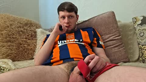 Snapshot of muzzy624406 chatting on 04-05-26, 02:25 Muzzy online show from 04-05-26, 02:25