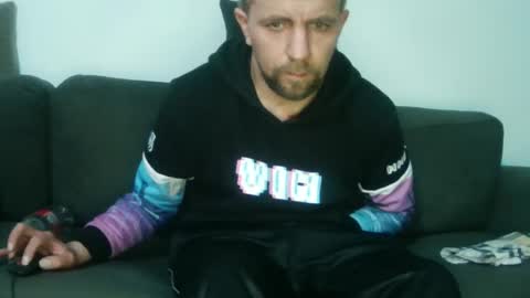 Snapshot of mvperial2301 chatting on 02-21-25, 02:06 Martin online show from 02-21-25, 02:06