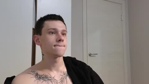 1x1 online show from 10-24-25, 07:32