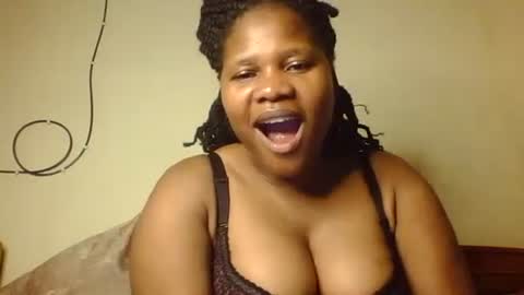 mwekas568403 online show from 01-18-25, 02:47