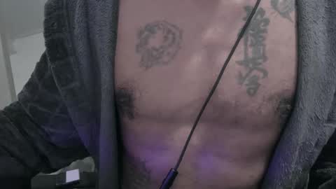 Snapshot of my432687 chatting on 01-05-25, 11:22 my432687 online show from 01-05-25, 11:22