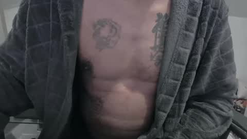 Snapshot of my432687 chatting on 01-17-25, 01:15 my432687 online show from 01-17-25, 01:15