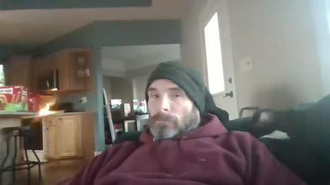 Snapshot of my_little_vienna_sausage chatting on 12-14-25, 10:25 vienna online show from 12-14-25, 10:25